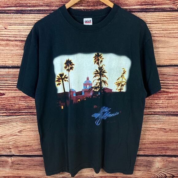 Vintage 2001 The Eagles "Hotel California" Tour T-shirt - Picture 3 of 7
